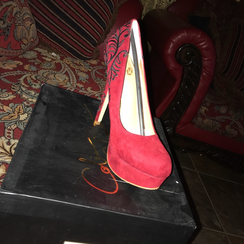 Colin Stuart heel